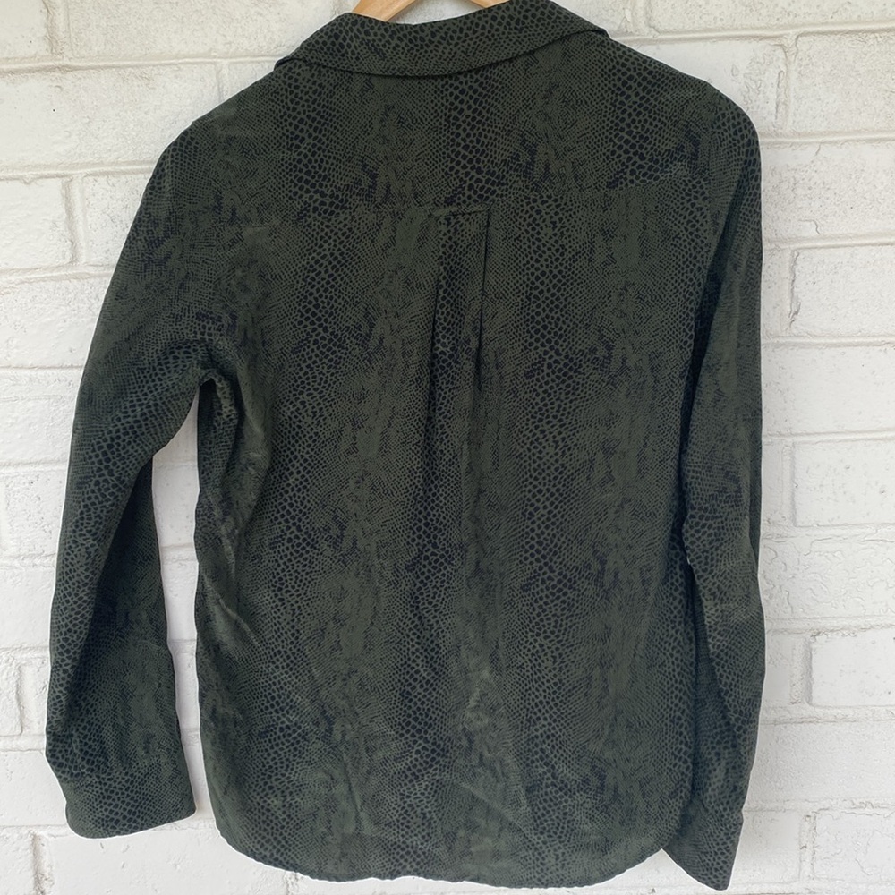 RAILS Kate Python Silk Shirt - Picture 8 of 10